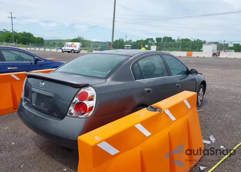 2006 Nissan Altima 2.5 S из США, поврежденный, VIN 1N4AL11D56N356920